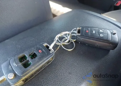 2013 Chevrolet Camaro 2Ls from USA, damaged, VIN 2G1FA1E35D9121109